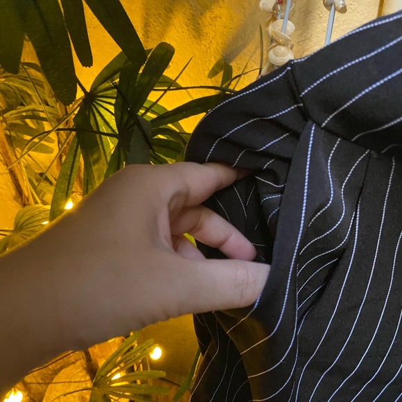 6️⃣5️⃣0️⃣ Strip Wide Leg Trousers. Size - M - Picture 10 of 17